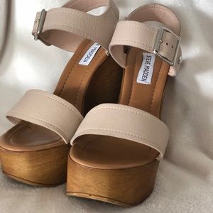 Steve Madden Cognac Nude Lea Wedges